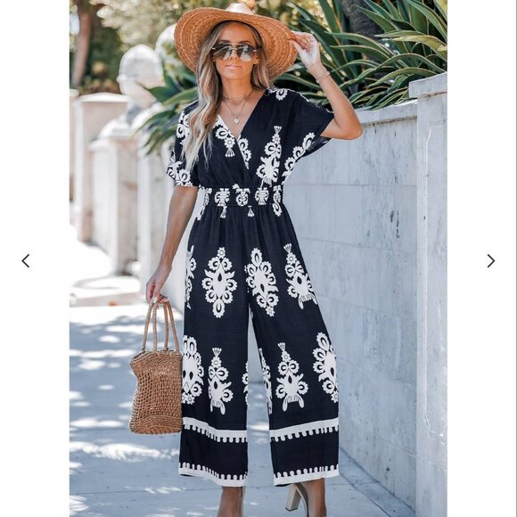 New Cupshe Smocked Wide Leg Navy & White Print Jumpsuit Suit Medium - Picture 5 of 6